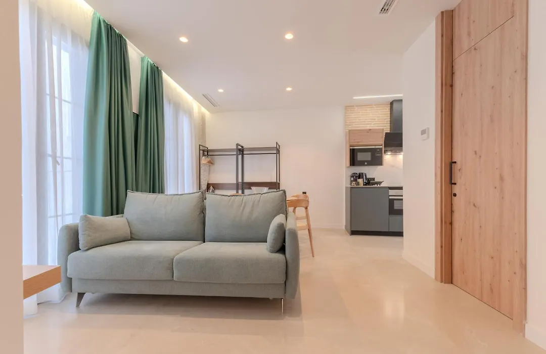 Apartamentos La Basílica by BeAlicante-1